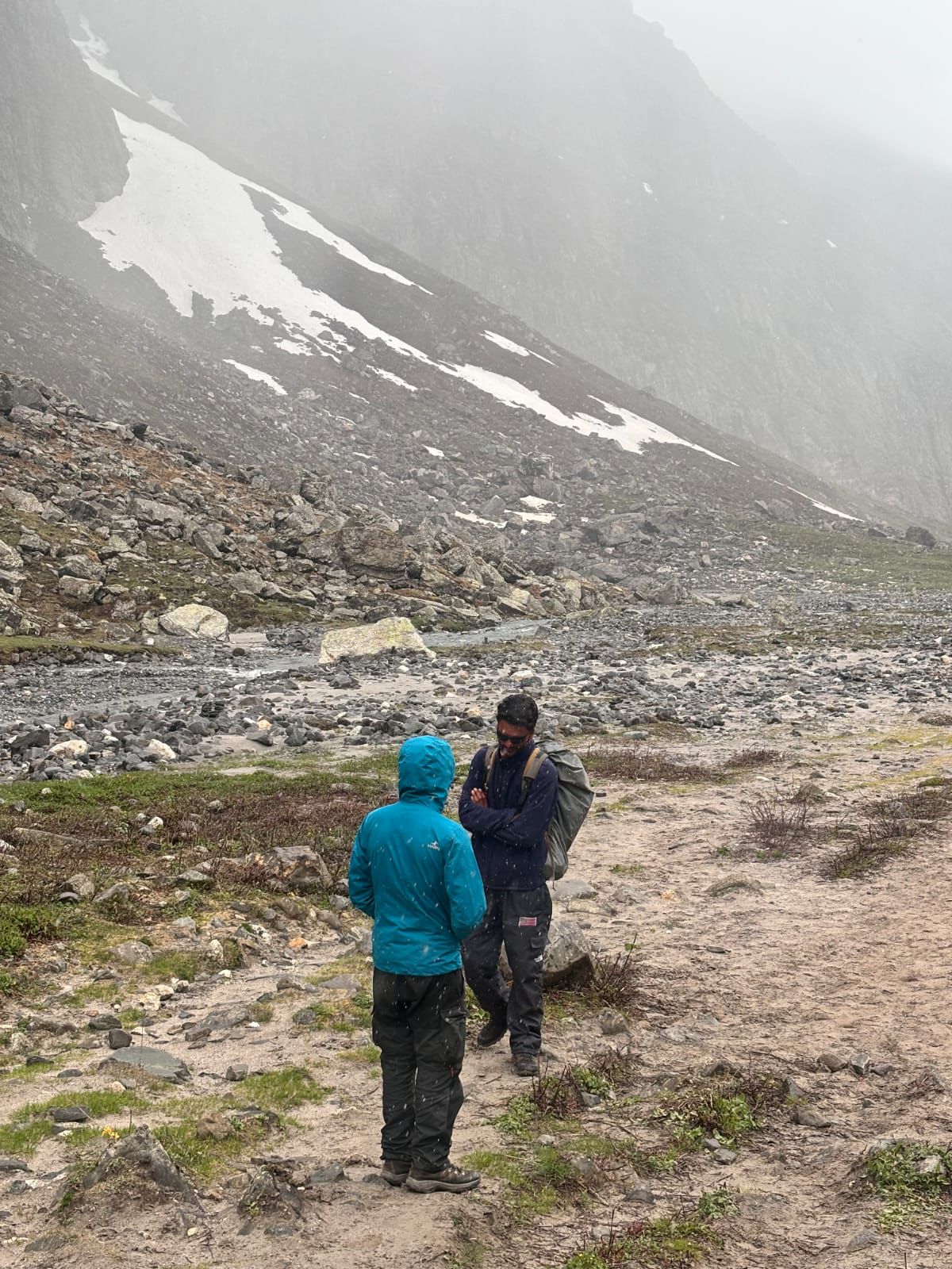 Hampta Pass Altitude Sickness: Symptoms, Prevention & Treatment